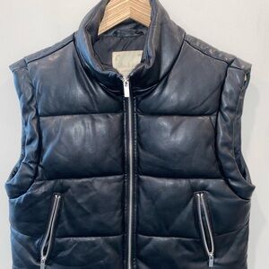 Altar'd State Black Faux Leather Puffer Vest Zip Closure Women’s Small